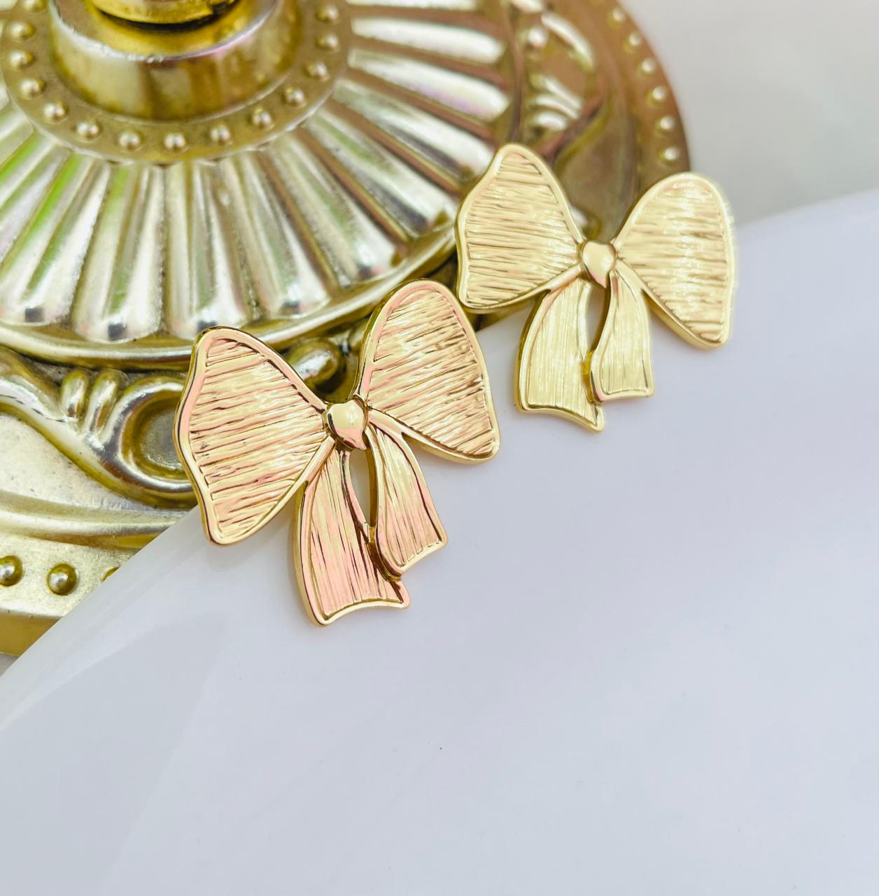 Aretes Lazo de Amor Acero Inoxidable
