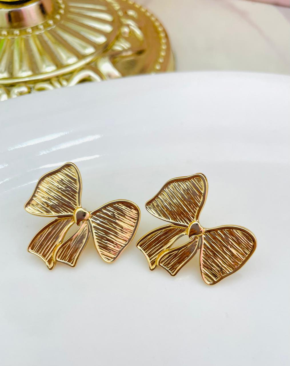 Aretes Lazo de Amor Acero Inoxidable